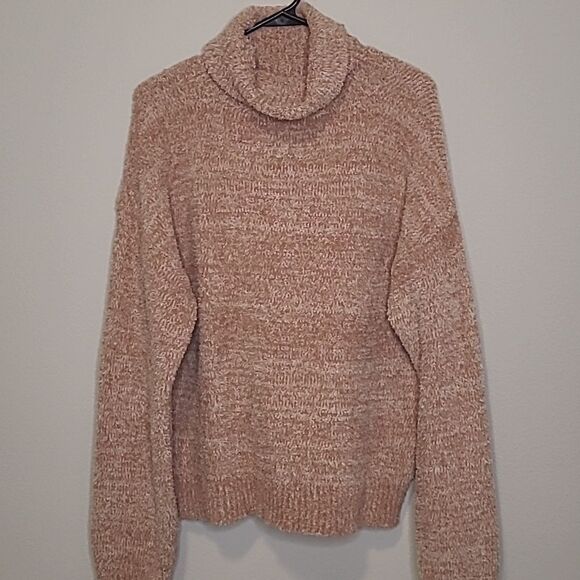 Altar'd State Chunky Turtleneck Sweater Size L - Picture 1 of 4